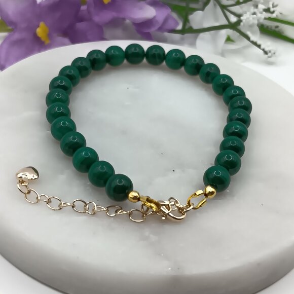 Minimalist Bracelet with Rare Natural Malachite - Picture 8 of 13